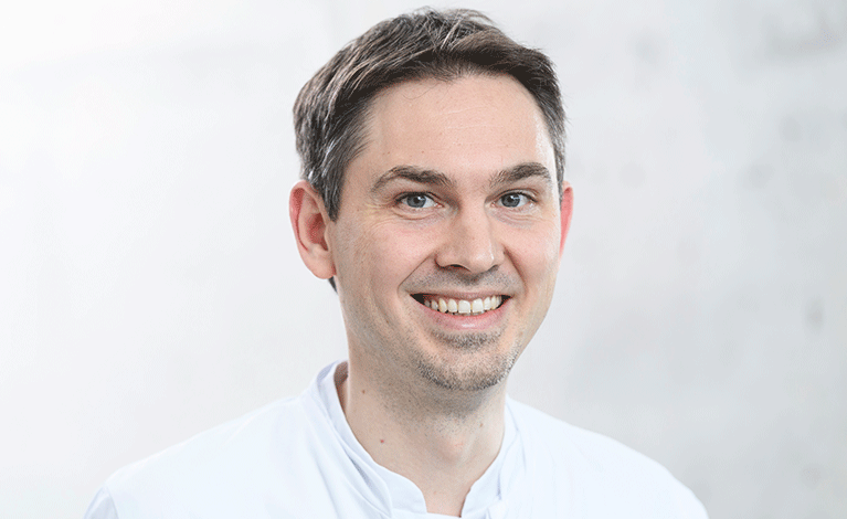 Herr Prof. Dr. Alexander Hann